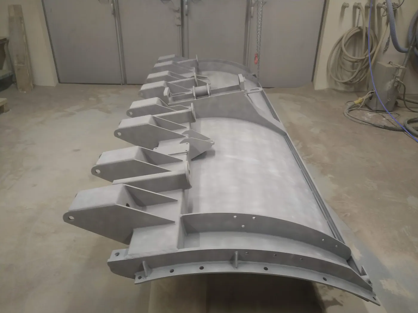 Schneepflugschild nach dem Sandstrahlen