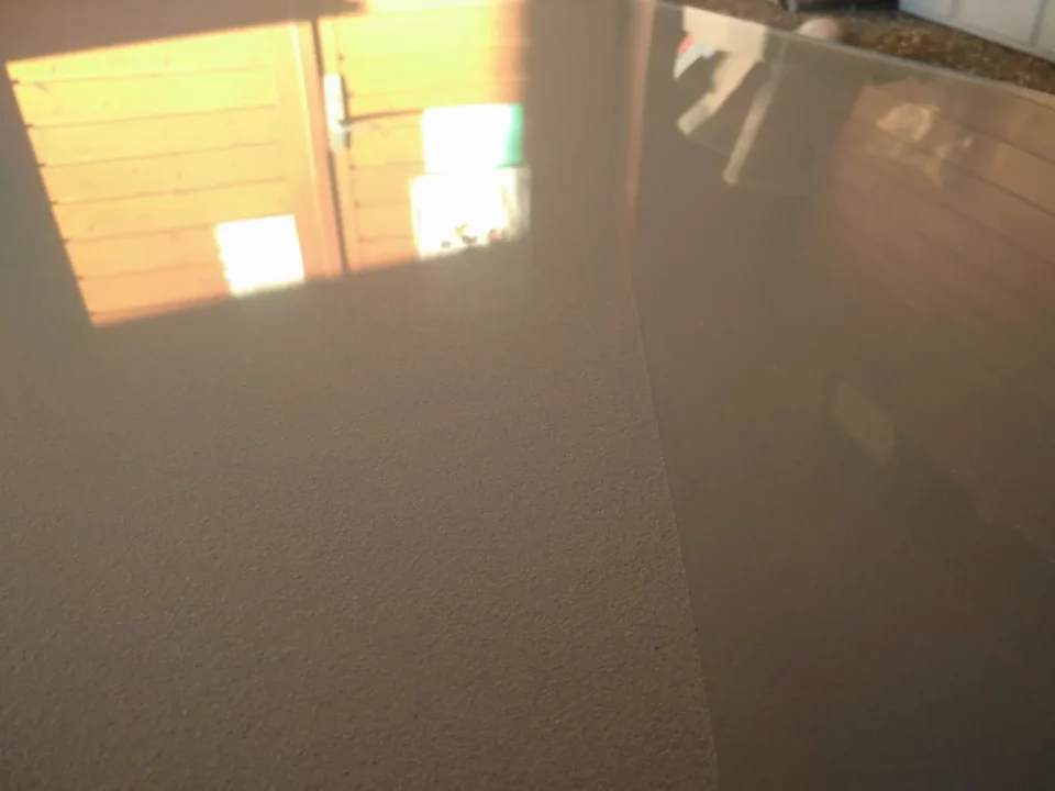 Tisch aus mattiertem Glas – Baustelle von Ma-Tek (Glasperlenstrahlen), Foto 2